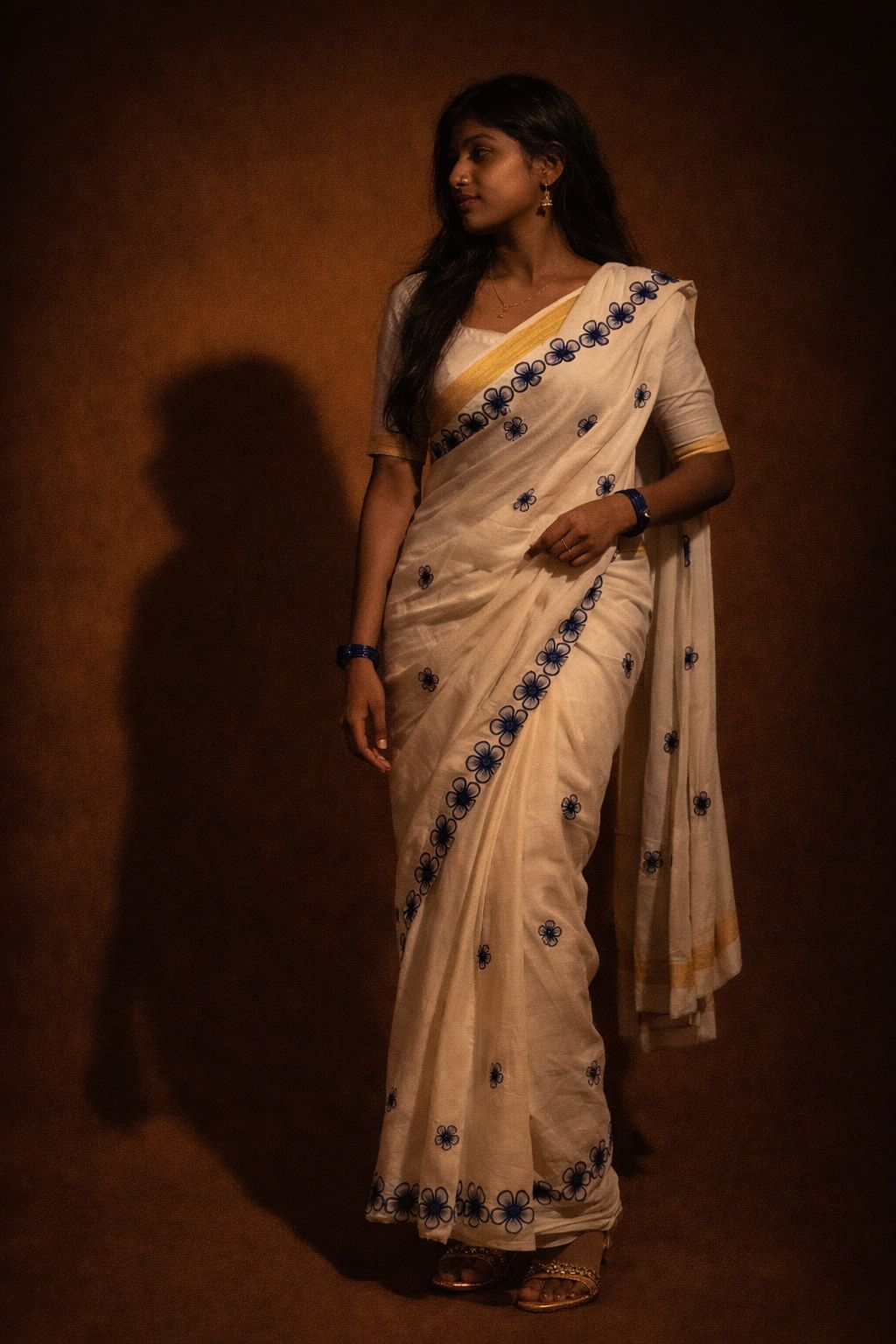 AKIRITHI - Blue Scalop Work Cotton Saree