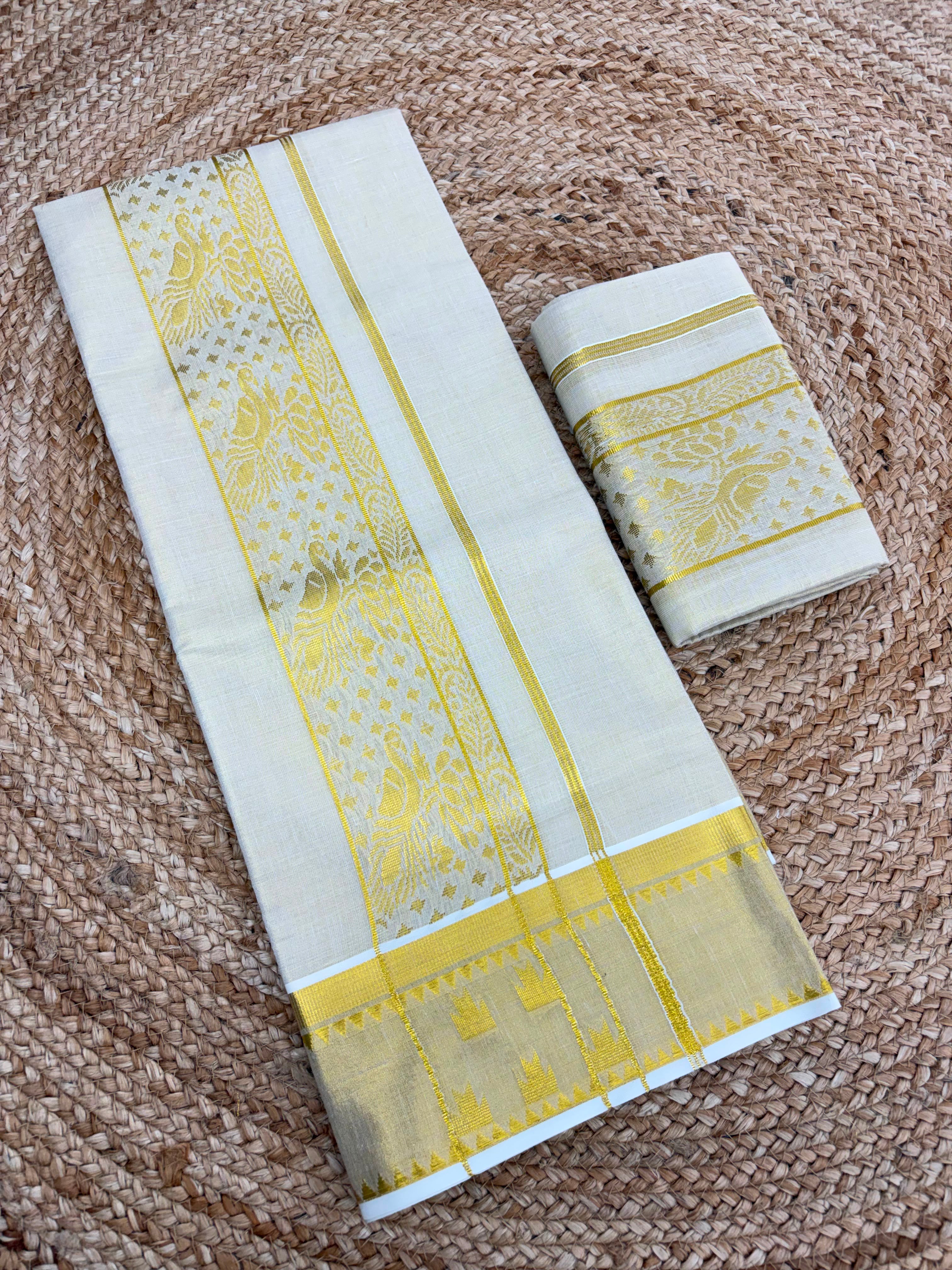 Malika : Premium Golden Tissue Setmundu