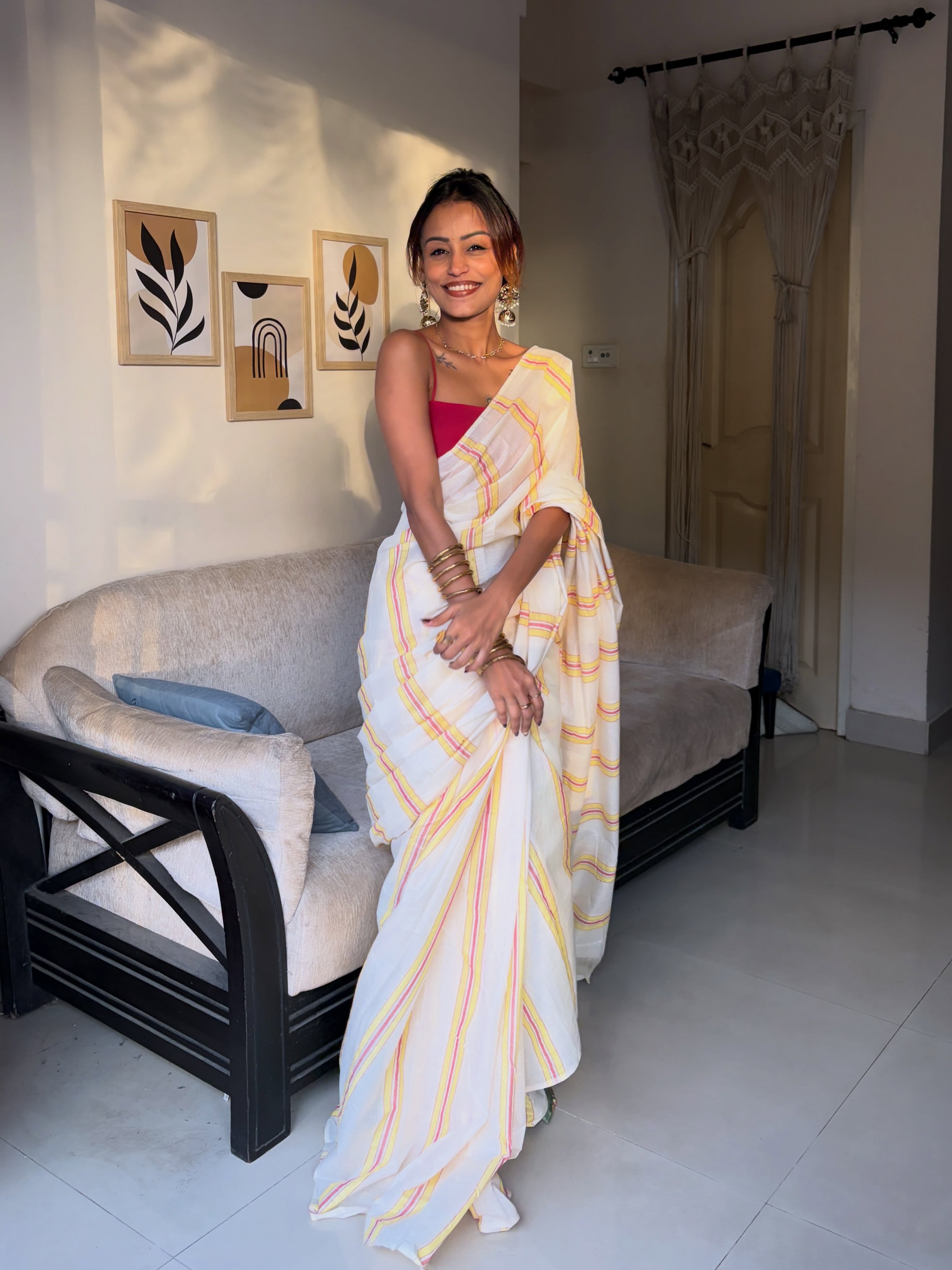 Malarvadi  : Mulloth Stripes Saree with tussles (handloom replica)