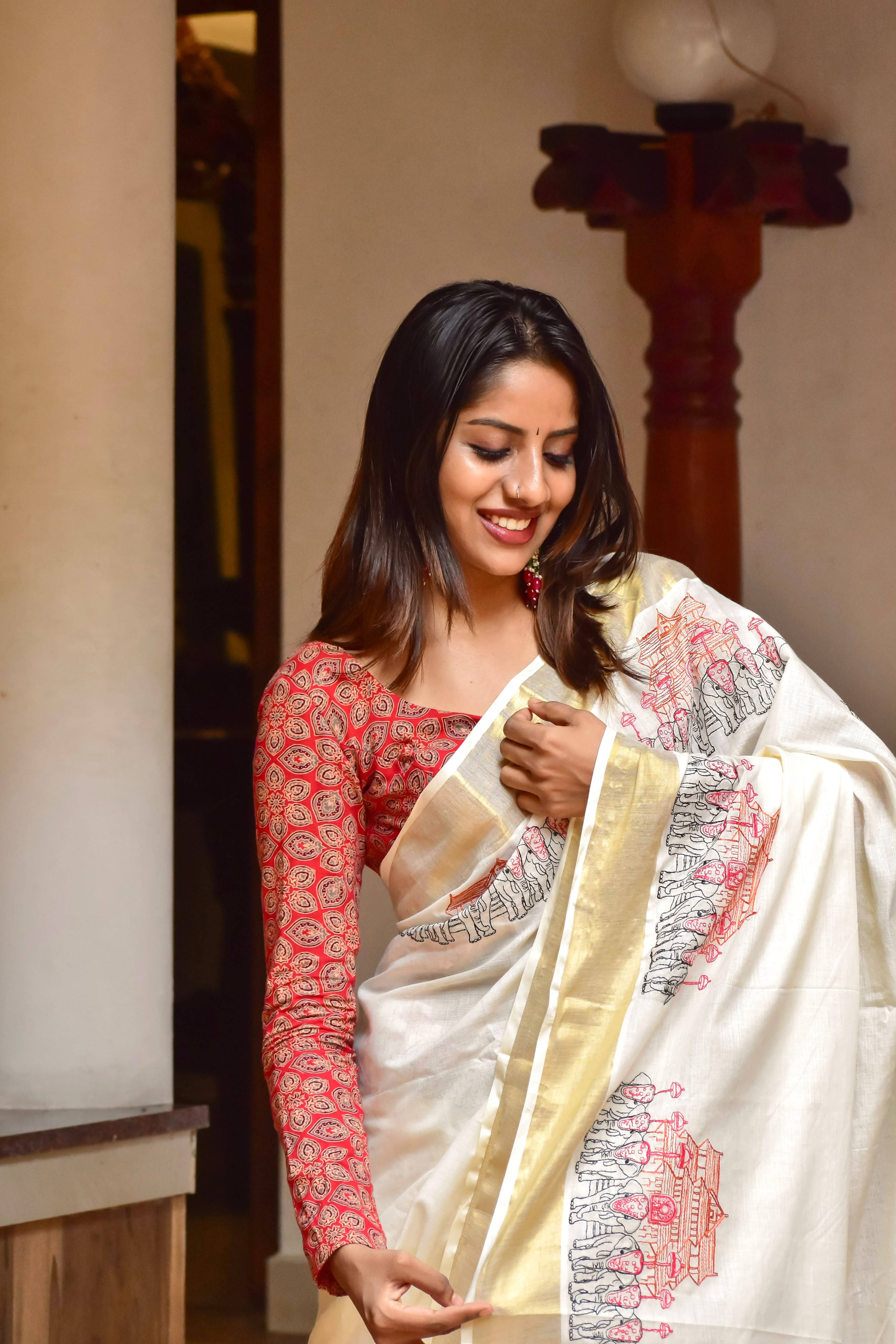 Pooram saree : Embroidered cotton Saree